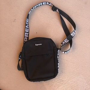 Supreme shoulder bag (ss18) black